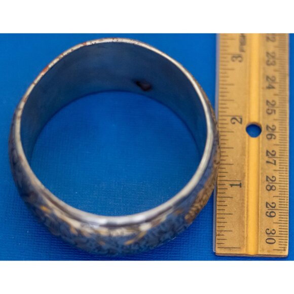 7 inch, Vintage Intricate Floral Pattern Silver Tone Bangle - DX9 - Picture 3 of 3